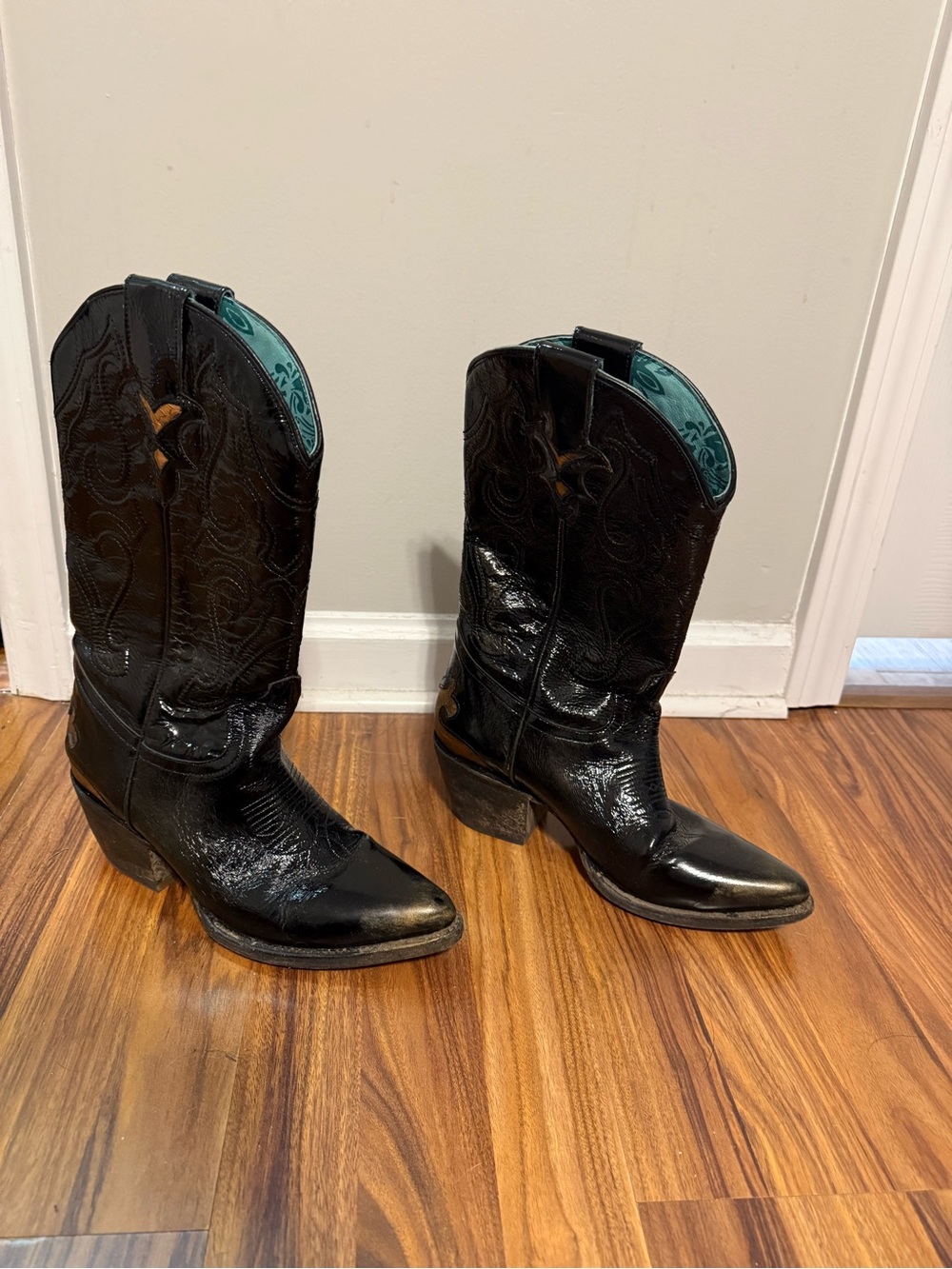 Corral Black Women's Western Patent Leather Cowboy Boots with Teal Lining